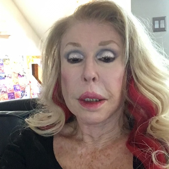 Meet your Posher, Georgene - Picture 1 of 1